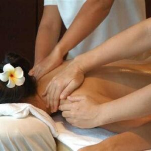 FOUR HANDS MASSAGE